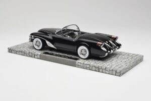 Buick Wildcat II Concept Preto Minichamps 1:18 107141222 Metal - imagem 5 de 6