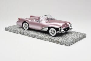 Buick Wildcat II Concept Salmon Metallic Minichamps 1:18 107141221 Resina - imagem 4 de 6