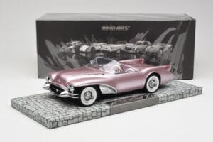 Buick Wildcat II Concept Salmon Metallic Minichamps 1:18 107141221 Resina - imagem 6 de 6