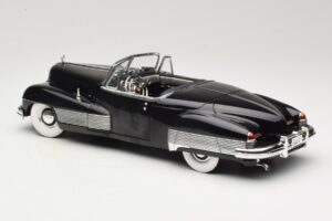 Buick Y-Job Preto Anson 1:18 30409 Metal - imagem 7 de 8