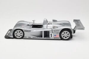Cadillac Northstar LMP #1 24 Hours of Le Mans 2000 Hot Wheels 1:18 29225 Metal - imagem 4 de 8