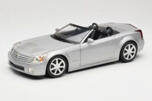 Cadillac XLR Cabrio Prata Hot Wheels 1:18 53838 Metal