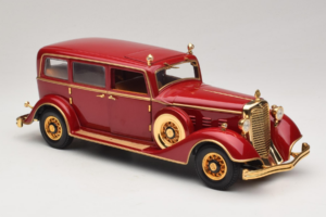Cadillac Deluxe Tudor Limusina de Estado Puyi Último Imperador da China Sun Star 1:18 4100 Metal - imagem 6 de 9