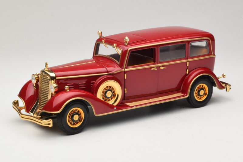 Cadillac Deluxe Tudor Limusina de Estado Puyi Último Imperador da China Sun Star 1:18 4100 Metal