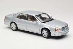 Cadillac DeVille DTS Maisto 1:18 56061 Metal - imagem 6 de 8