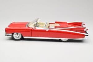 Cadillac Eldorado Biarritz Bolero Red Maisto 1:18 31813 Metal - imagem 4 de 8