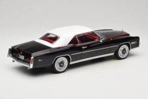 Cadillac Eldorado Cabriolet Preto MCG 1:18 MCG18473 Metal - imagem 3 de 8