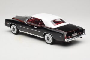 Cadillac Eldorado Cabriolet Preto MCG 1:18 MCG18473 Metal - imagem 5 de 8