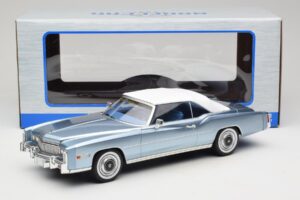 Cadillac Eldorado Cabriolet Azul MCG 1:18 MCG18472 Metal - imagem 7 de 7