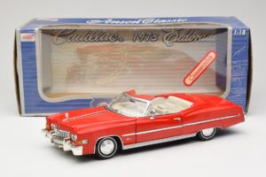 Cadillac Eldorado Cabriolet Vermelho Anson 1:18 30387 Metal - imagem 8 de 8