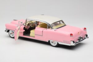 Cadillac Fleetwood Elvis Presley Rosa MRC 1:18 LIC1000 Metal - imagem 5 de 8