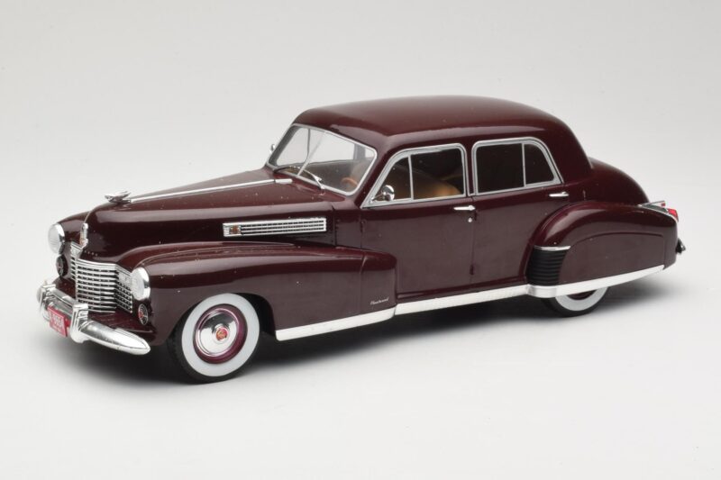 Cadillac Fleetwood 60 Special Sedan Vermelho MCG 1:18 MCG18071 Metal