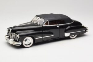 Cadillac Series 62 Preto Anson 1:18 30345 Metal