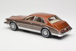 Cadillac Seville Brown Metallic BoS Models 1:18 BOS333 Resina - imagem 5 de 6