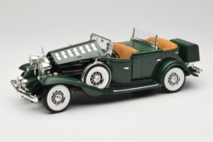 Cadillac Sport Phaeton Verde Anson 1:18 30383 Metal - imagem 2 de 9