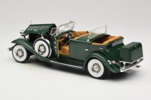 Cadillac Sport Phaeton Verde Anson 1:18 30383 Metal - imagem 6 de 9