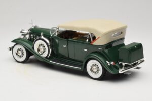 Cadillac Sport Phaeton Verde Anson 1:18 30383 Metal - imagem 8 de 9