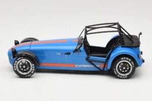 Caterham Seven Azul Solido 1:18 S1801802 Metal - imagem 3 de 6
