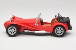 Caterham Super Seven Series 3 Vermelho Anson 1:18 30317-W Metal - imagem 4 de 8