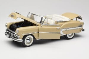 Chevrolet Bel Air Cabriolet Creme Sun Star 1:18 1623 Metal - imagem 2 de 8