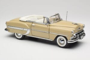 Chevrolet Bel Air Cabriolet Creme Sun Star 1:18 1623 Metal - imagem 6 de 8