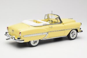 Chevrolet Bel Air Cabriolet Amarelo Sun Star 1:18 1712 Metal - imagem 3 de 8