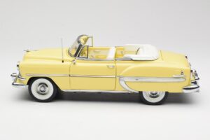 Chevrolet Bel Air Cabriolet Amarelo Sun Star 1:18 1712 Metal - imagem 4 de 8