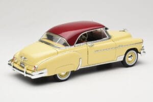 Chevrolet Bel Air Amarelo & Vermelho Motormax 1:18 73111 Metal - imagem 3 de 8
