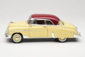 Chevrolet Bel Air Amarelo & Vermelho Motormax 1:18 73111 Metal - imagem 4 de 8