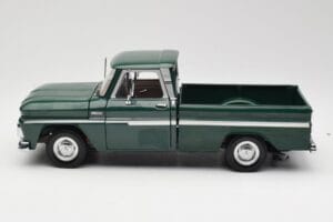 Chevrolet C-10 Verde Sun Star 1:18 1360 Metal - imagem 4 de 8
