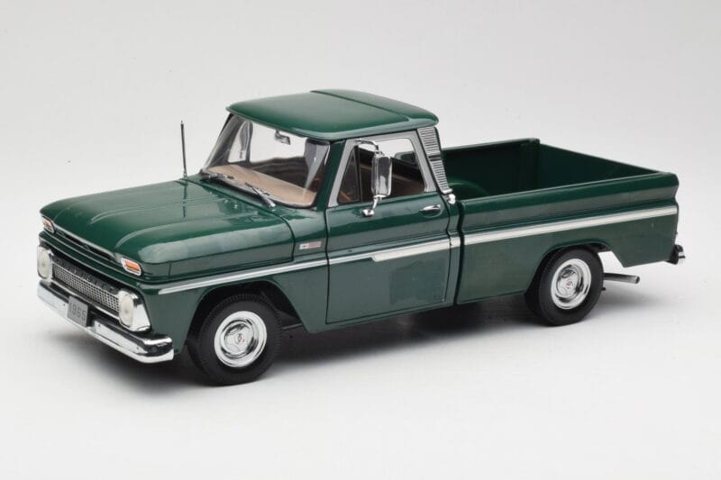 Chevrolet C-10 Verde Sun Star 1:18 1360 Metal