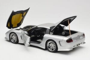 Chevrolet Callaway C12 Prata AUTOart 1:18 71011 Metal - imagem 5 de 8
