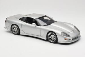 Chevrolet Callaway C12 Prata AUTOart 1:18 71011 Metal - imagem 6 de 8