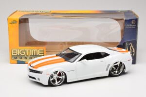 Chevrolet Camaro Concept Tuned Branco Jada 1:18 63014 Metal - imagem 8 de 8
