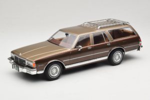 Chevrolet Caprice Estate Wagon Bege MCG 1:18 MCG18476 Metal