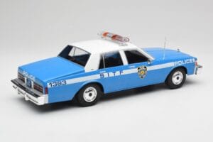 Chevrolet Caprice NYPD Carro de Polícia MCG 1:18 MCG18360 Metal - imagem 2 de 6