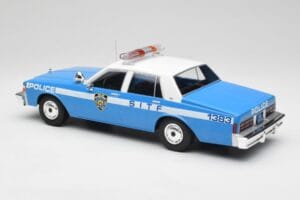 Chevrolet Caprice NYPD Carro de Polícia MCG 1:18 MCG18360 Metal - imagem 5 de 6