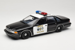 Chevrolet Caprice Califórnia Polícia UT Models 1:18 180142098 Metal