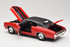 Chevrolet Chevelle SS 454 Vermelho Maisto 1:18 531892 Metal - imagem 5 de 8