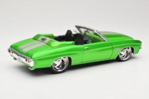 Chevrolet Chevelle SS Cabriolet Verde Maisto 1:18 31099 Metal - imagem 3 de 8