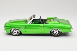 Chevrolet Chevelle SS Cabriolet Verde Maisto 1:18 31099 Metal - imagem 4 de 8
