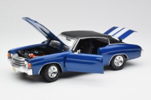 Chevrolet Chevelle SS 454 Azul Maisto 1:18 531886 Metal - imagem 2 de 8