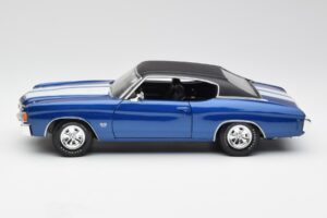 Chevrolet Chevelle SS 454 Azul Maisto 1:18 531886 Metal - imagem 4 de 8