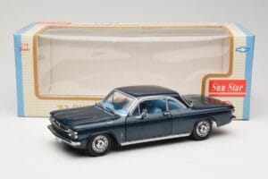 Chevrolet Corvair Azul Escuro Sun Star 1:18 1482 Metal - imagem 8 de 8