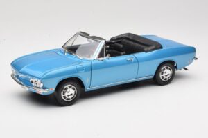 Chevrolet Corvair Monza Cabriolet Azul Road Signature 1:18 92498 Metal