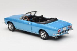 Chevrolet Corvair Monza Cabriolet Azul Road Signature 1:18 92498 Metal - imagem 7 de 8