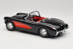 Chevrolet Corvette C1 Preto & Vermelho Bburago 1:18 3034-M1 Metal - imagem 7 de 8