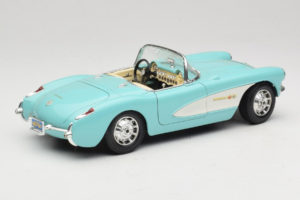 Chevrolet Corvette C1 Azul & Branco Bburago 1:18 3024-M2 Metal - imagem 3 de 8