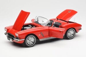 Chevrolet Corvette C1 Cabriolet Roman Vermelho AUTOart 1:18 71102 Metal - imagem 2 de 8