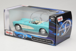 Chevrolet Corvette C1 Verde Menta Maisto 1:24 31275 Metal - imagem 3 de 3